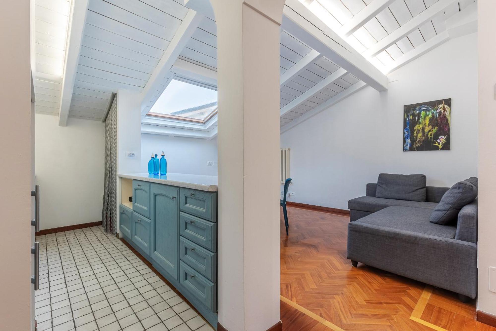 Apartamento Pratello Elegante E Raffinata Mansarda Bolonia Exterior foto